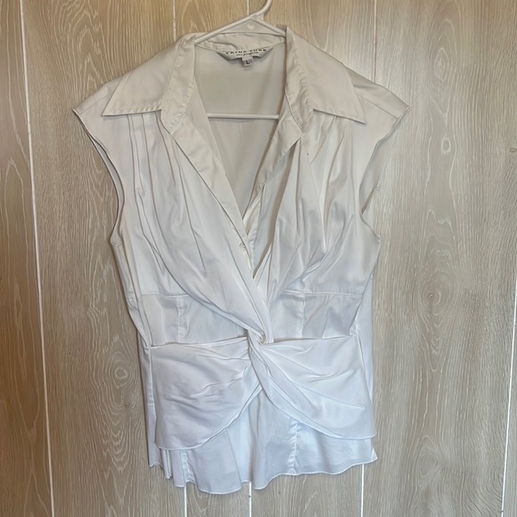 Tops - Trina Turk collared blouse